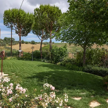 A Casa Di Valerio 4* Poggio Morello