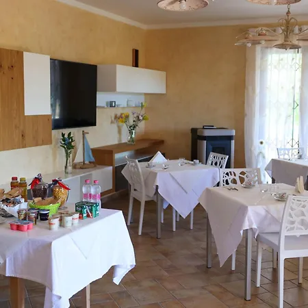 A Casa Di Valerio 4* Poggio Morello