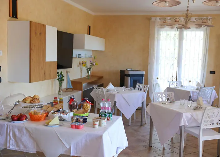 A Casa Di Valerio Bed and Breakfast 4*